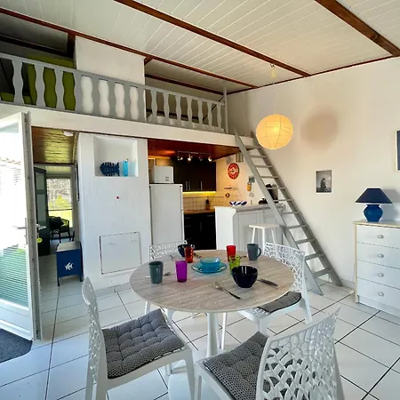 Ferienhaus Maison T3 A 800 M De La Avec Piscine Chauffee, Tennis, Wi-fi, Patio Clos Et Parking Privatif - Fr-1-231-300 *