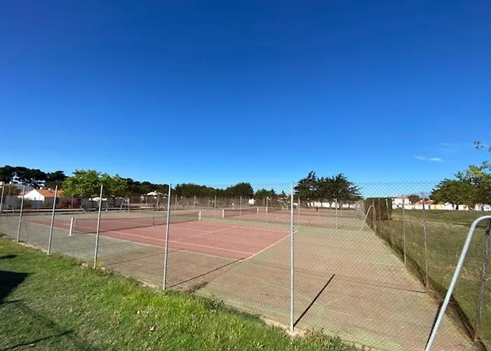 Maison T3 A 800 M De La Avec Piscine Chauffee, Tennis, Wi-fi, Patio Clos Et Parking Privatif - Fr-1-231-300 布雷蒂诺斯梅尔